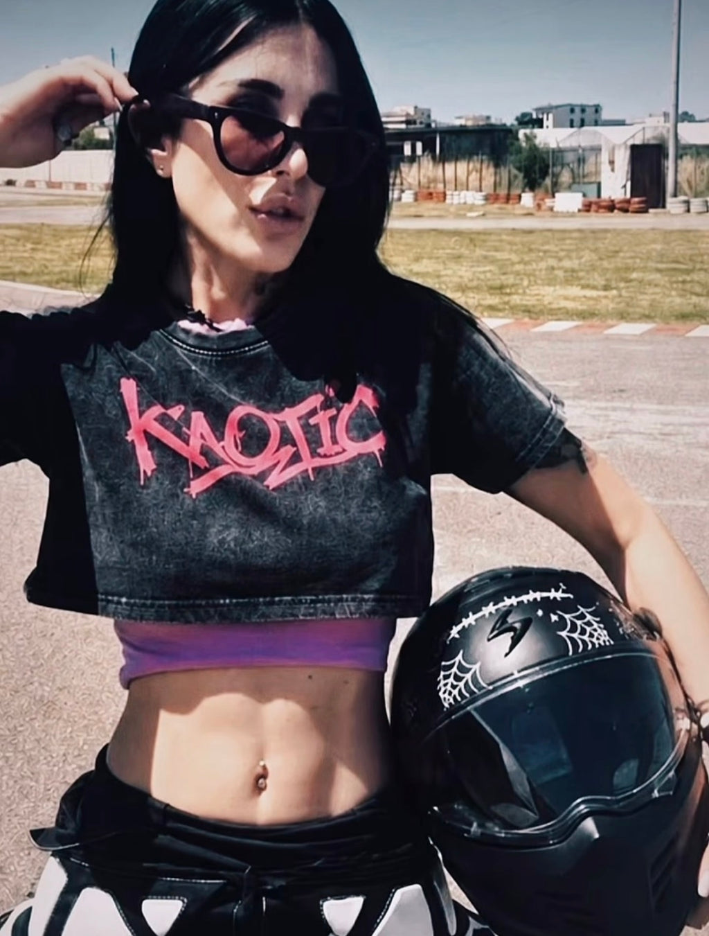 KAOTIC SNOW WASHED CROP TOP